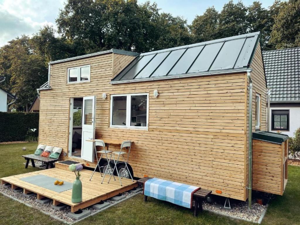 TINY HOUSE FLEESENSEE - Ruhe und Entspannung direkt am See Göhren-Lebbin Exterior foto